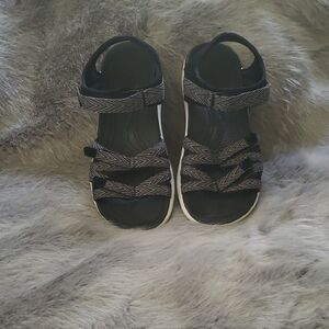 Ryka Black and White Patterned Sandals